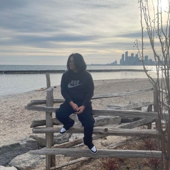 Meet your Poshers, Sherwin and Jethro - Picture 2 of 3